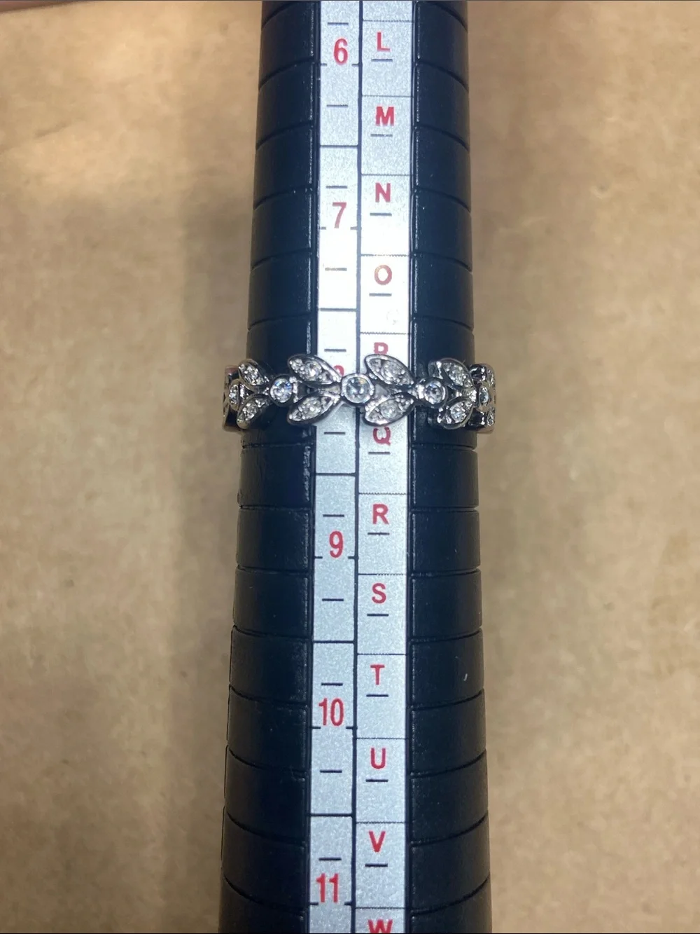 Sterling Silver Leaf Halo Band with Cubic Zirconias - Size 8